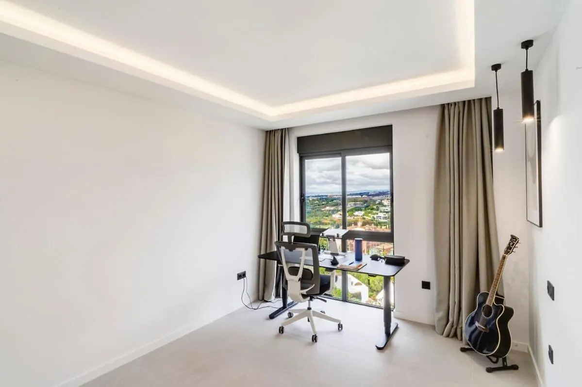 Conde Nest Flat With Wouw Views Apartamento Estepona
